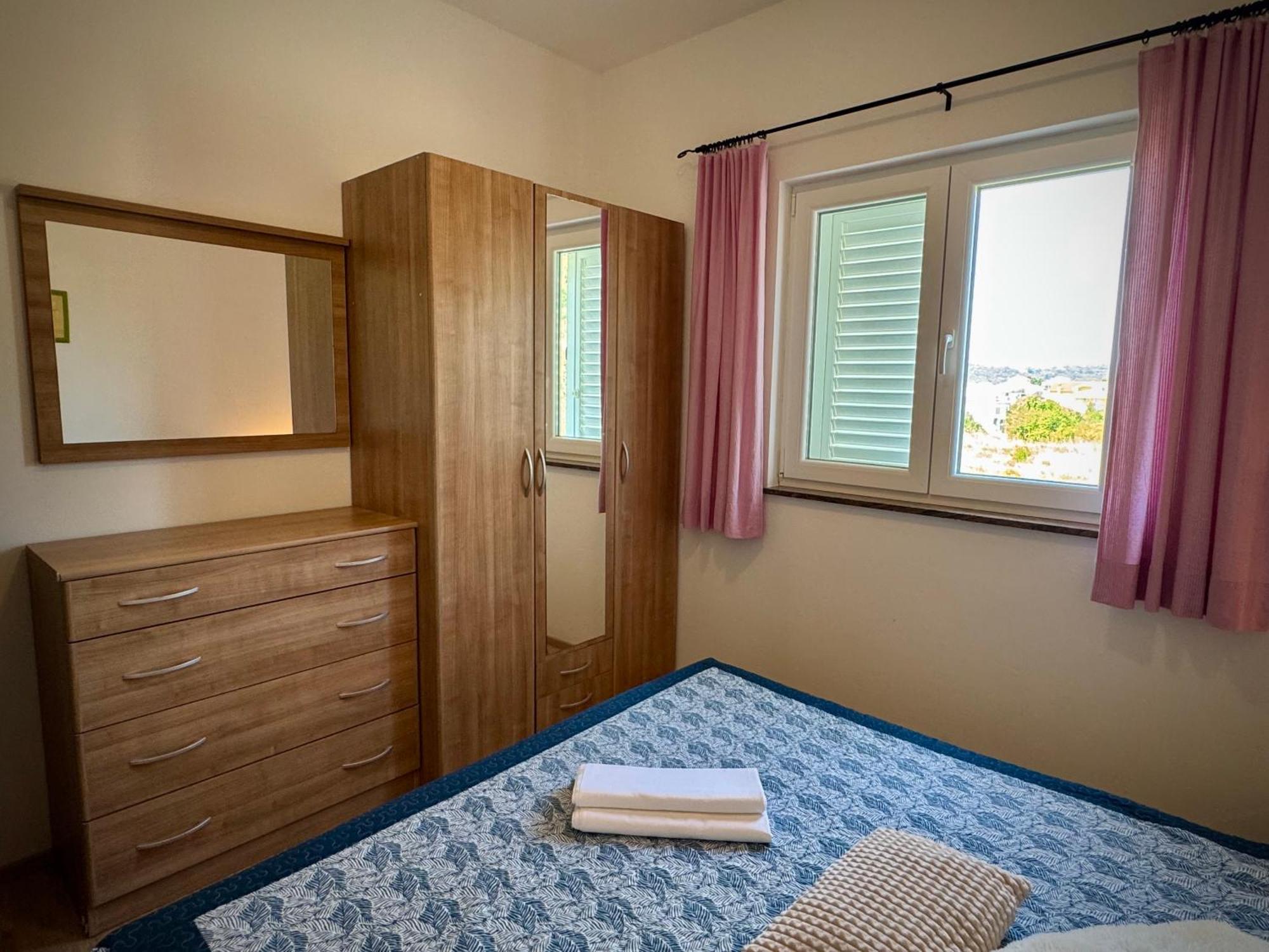 Apartments Maricic Rab Island Palit Exterior foto