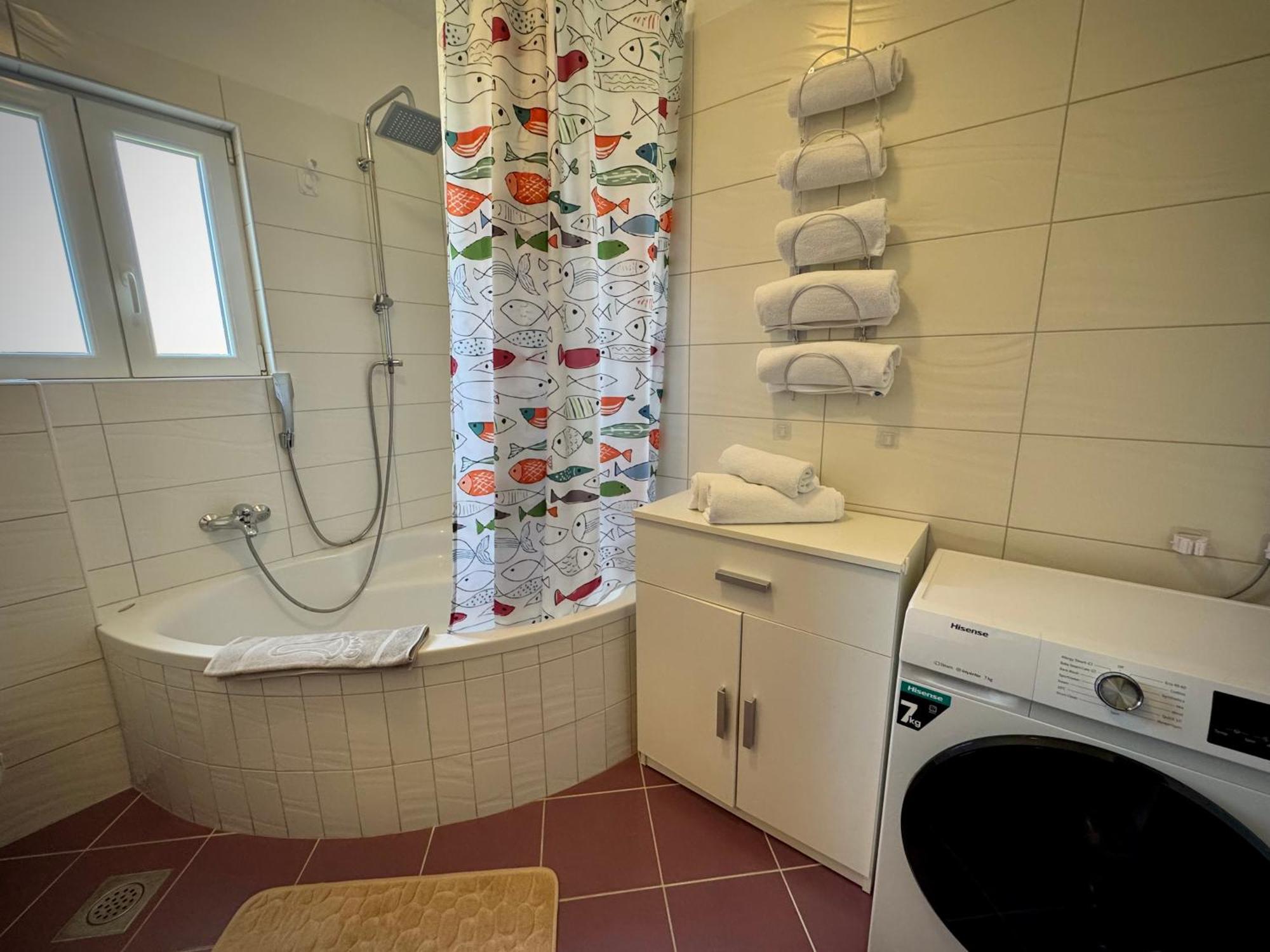 Apartments Maricic Rab Island Palit Exterior foto