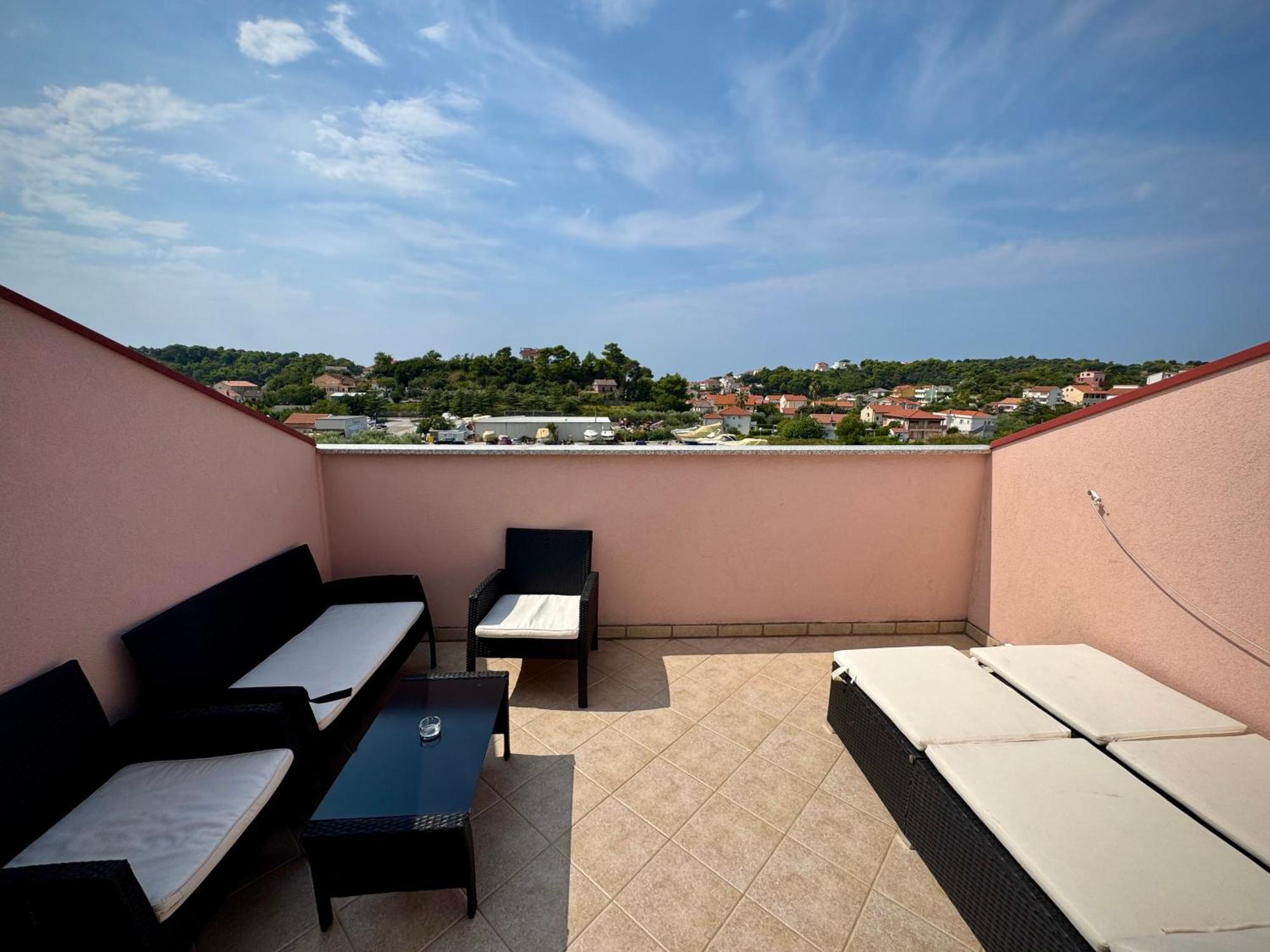 Apartments Maricic Rab Island Palit Exterior foto